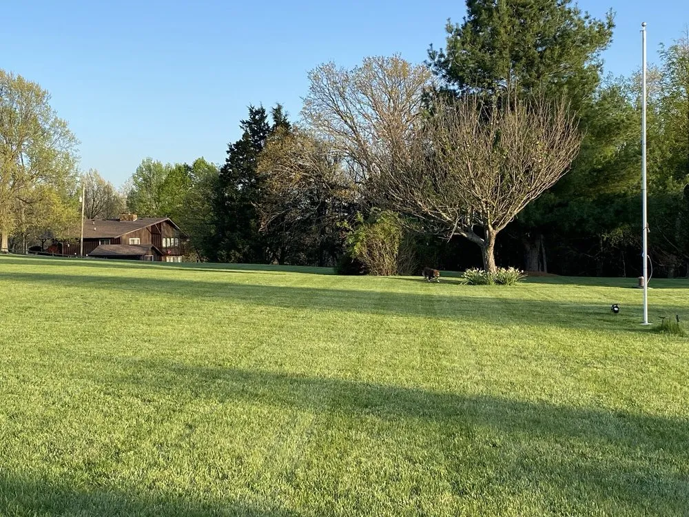 Custom landscape design for beautiful yards in Springfield, MO by Dans Top Notch Mowing & Pressure Washing