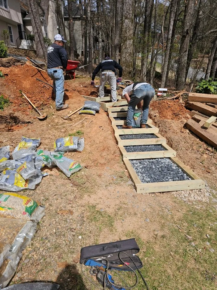 Affordable yard maintenance experts serving Woodstock, GA - Dans Tree and Landscaping