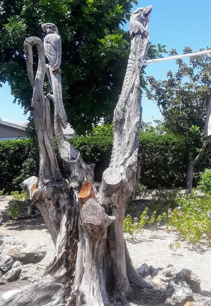 Local outdoor landscaping in Venice, FL by Dan's Tree Service