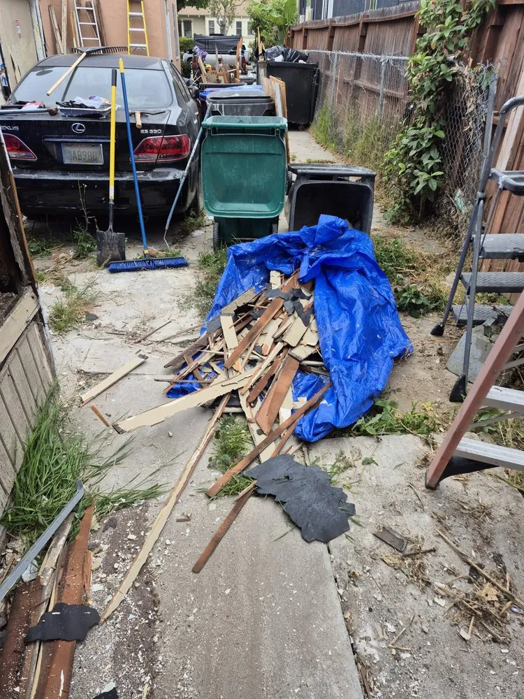 Trusted lawn mowing service in Long Beach, CA - Dantastic Services