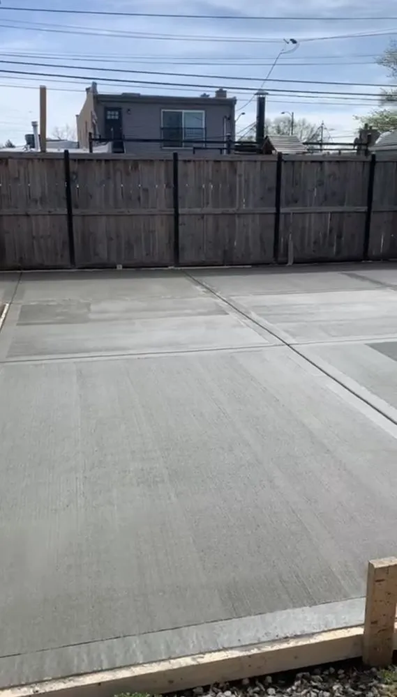 Reliable residential landscaping for residential properties in Chicago, IL by Dante's Native Landscape Services