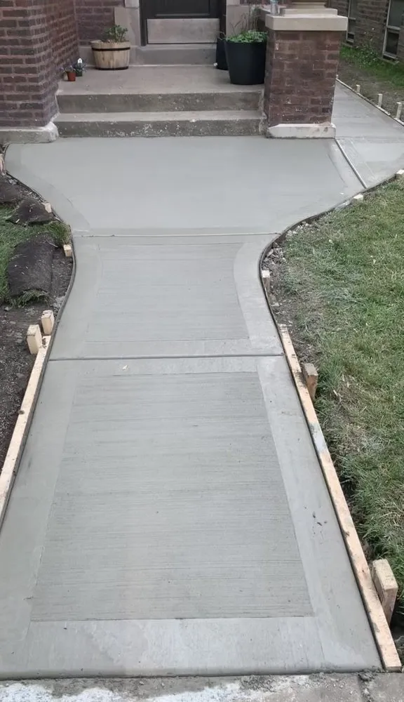 Trusted lawn mowing service experts serving Chicago, IL - Dante's Native Landscape Services