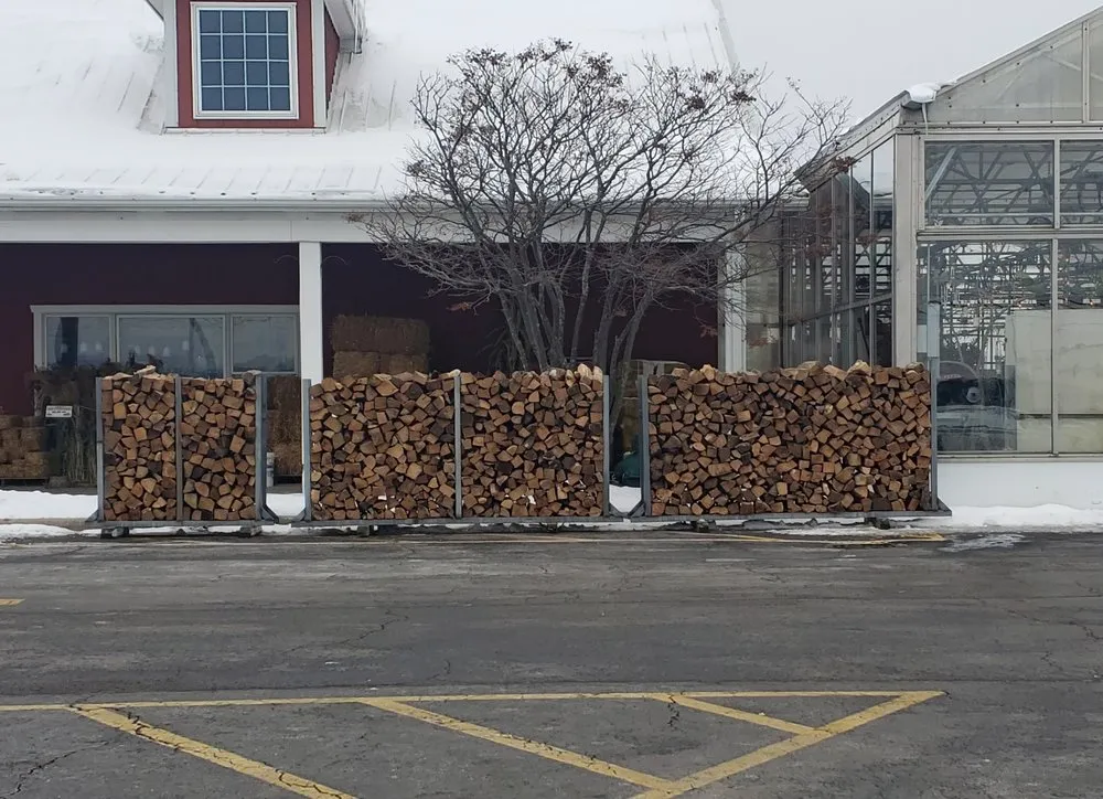 Top-rated lawn mowing service in Hampshire, IL by Dany Tree Service