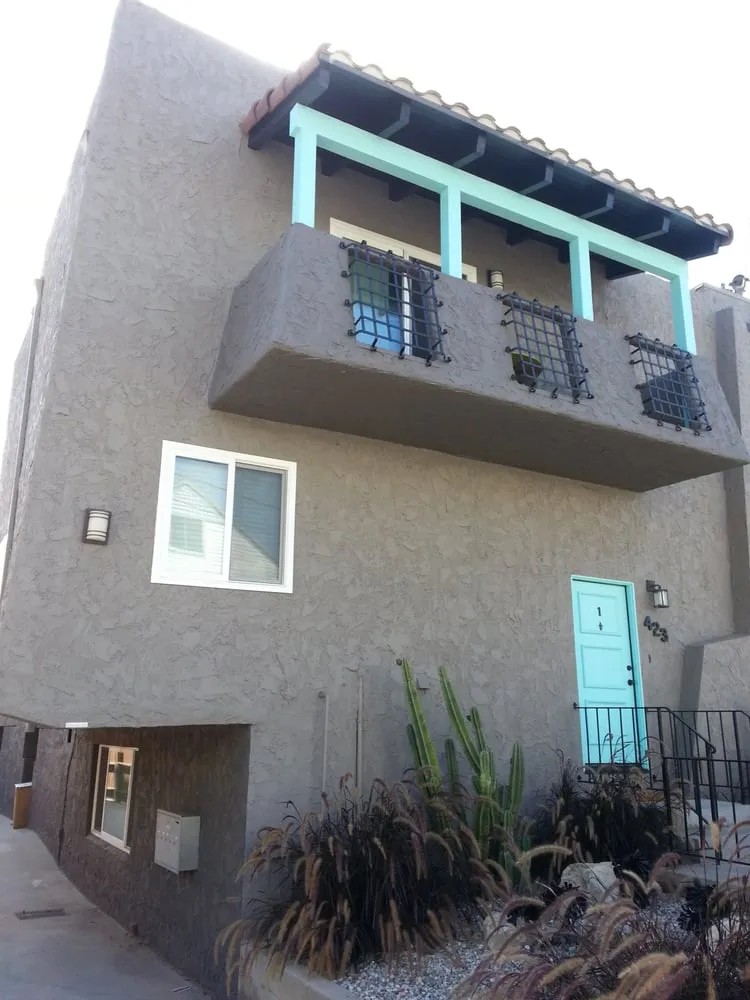 Custom garden landscaping for beautiful yards across Long Beach, CA - Dar Design