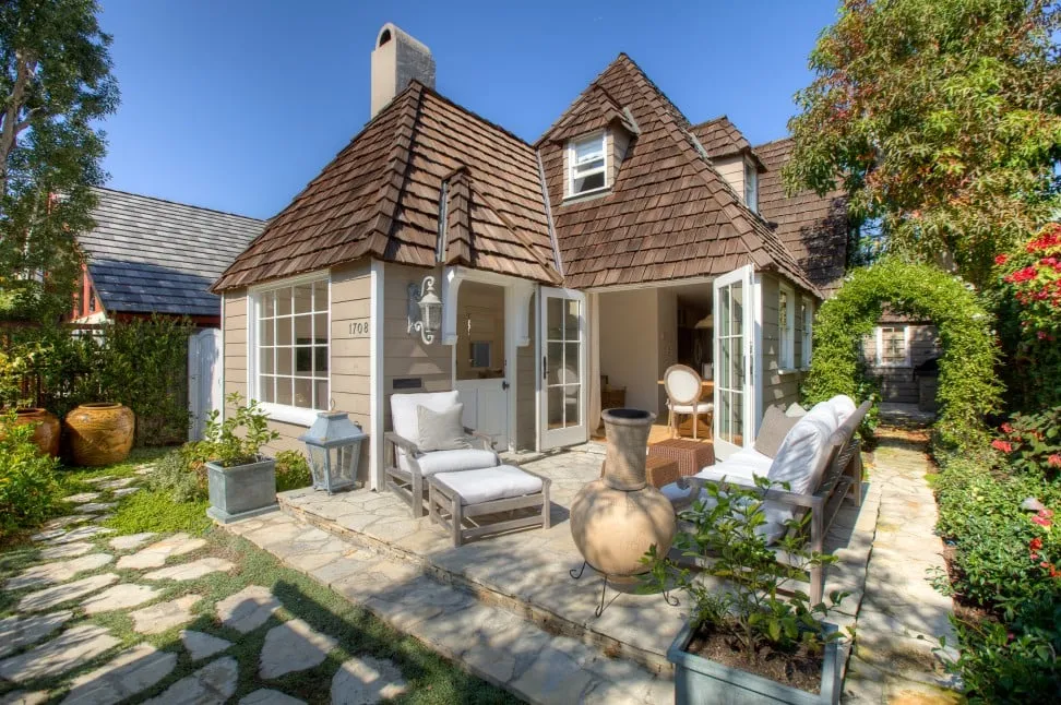 Top-rated landscape design for homes across Long Beach, CA - Dar Design