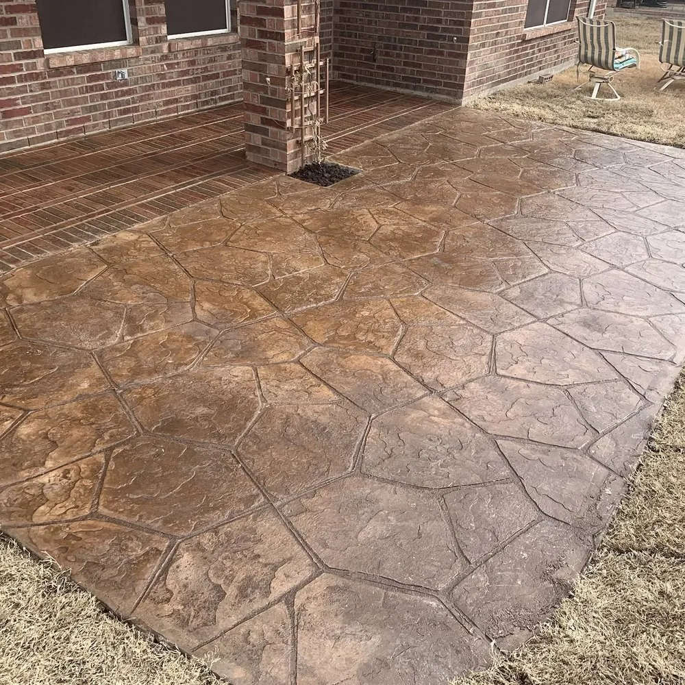 Custom garden landscaping for outdoor upgrades in McKinney, TX by Darby's Landscaping Services & Construction