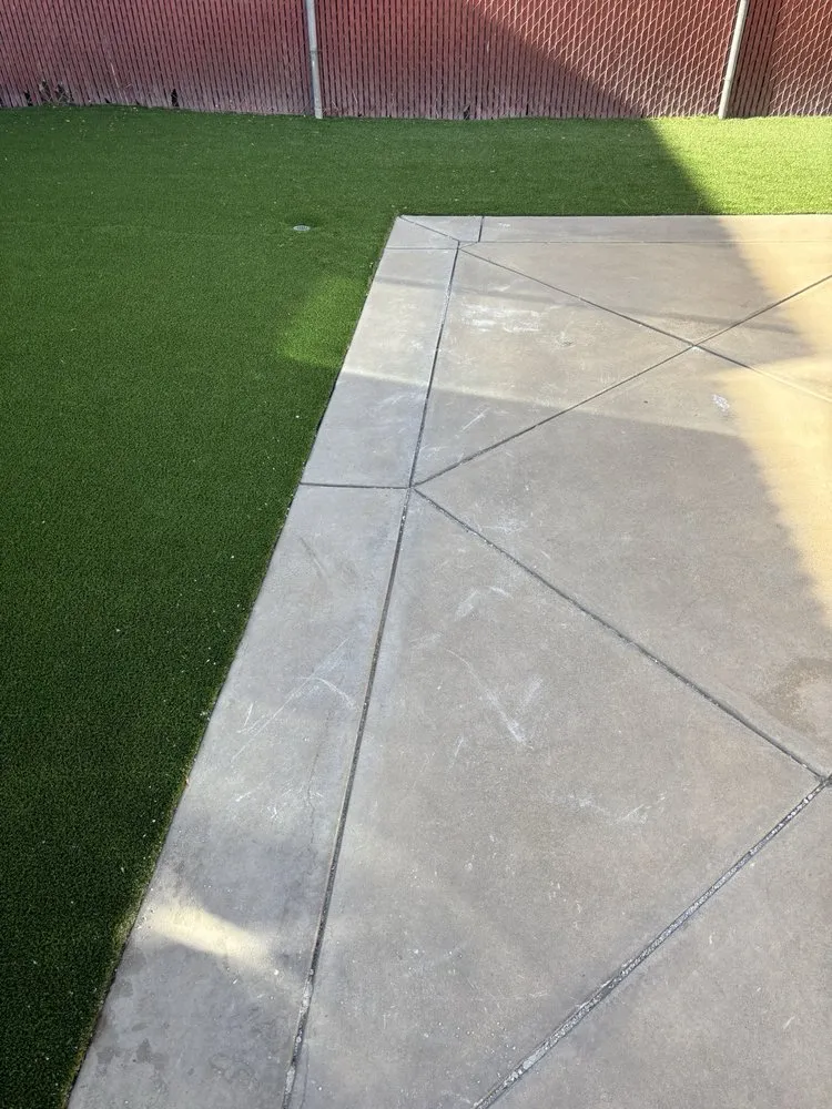 Professional landscaping services in Rosemead, CA by Darey's Turf