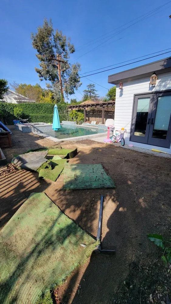 Expert lawn mowing service in Rosemead, CA by Darey's Turf