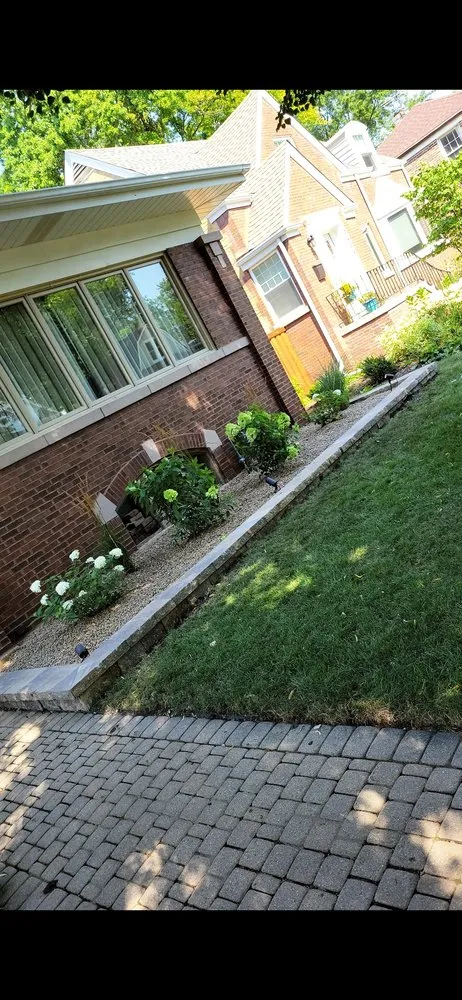 Custom landscape installation in Lyons, IL - Dario Garcia Landscaping
