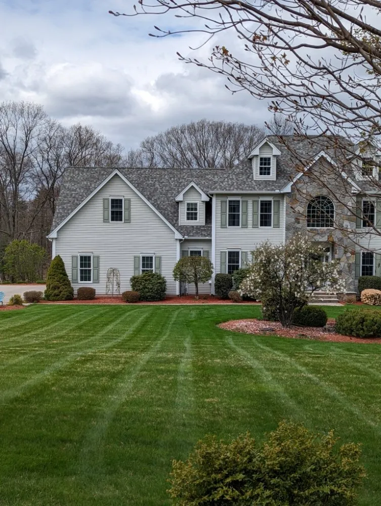 Reliable landscaping services in Raymond, NH - Darisse Landscape Maintenance
