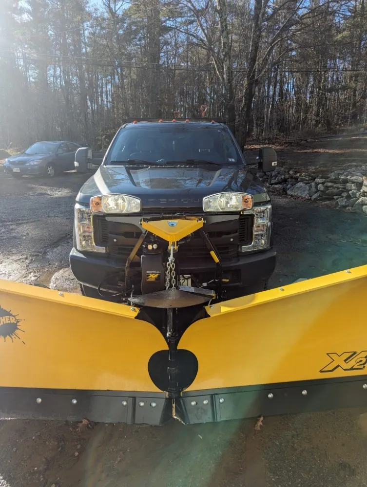 Top-rated yard maintenance for homes across Raymond, NH - Darisse Landscape Maintenance