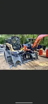 Dark Hollow Forestry Services Logo