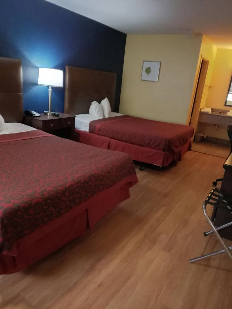 Affordable residential landscaping in Mableton, GA - Darnell Davis Affordable Landscaping