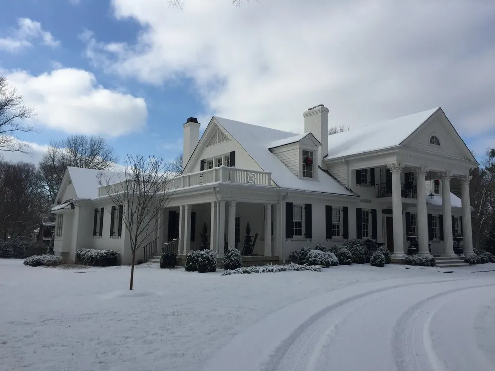 Reliable lawn mowing service in Nashville, TN by Darren Bishop Landscape-Design