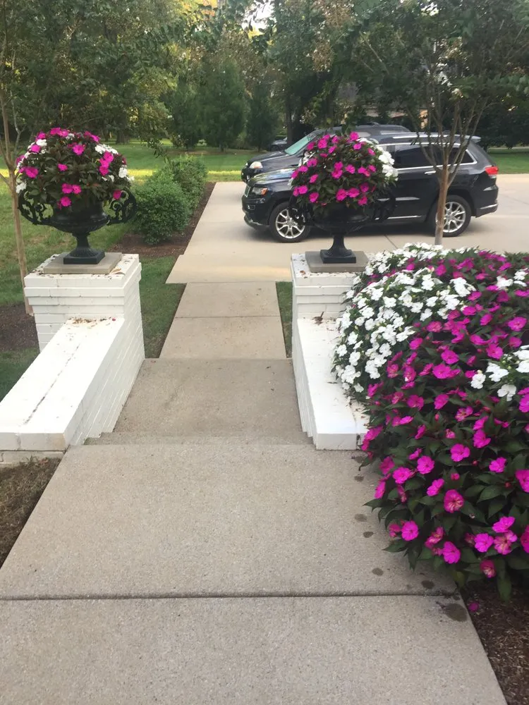 Expert garden landscaping in Nashville, TN - Darren Bishop Landscape-Design