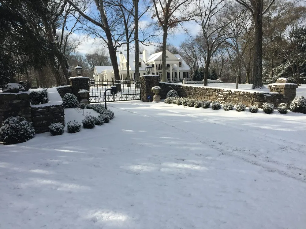 Local lawn mowing service in Nashville, TN by Darren Bishop Landscape-Design