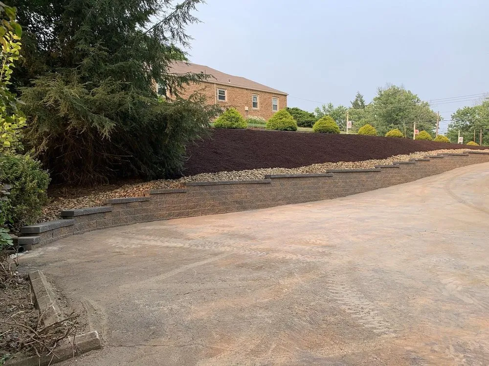 Professional garden landscaping for beautiful yards in McMurray, PA by D'Arrigo Landscaping