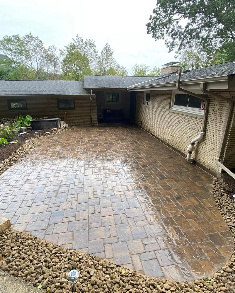 Custom yard maintenance in McMurray, PA - D'Arrigo Landscaping