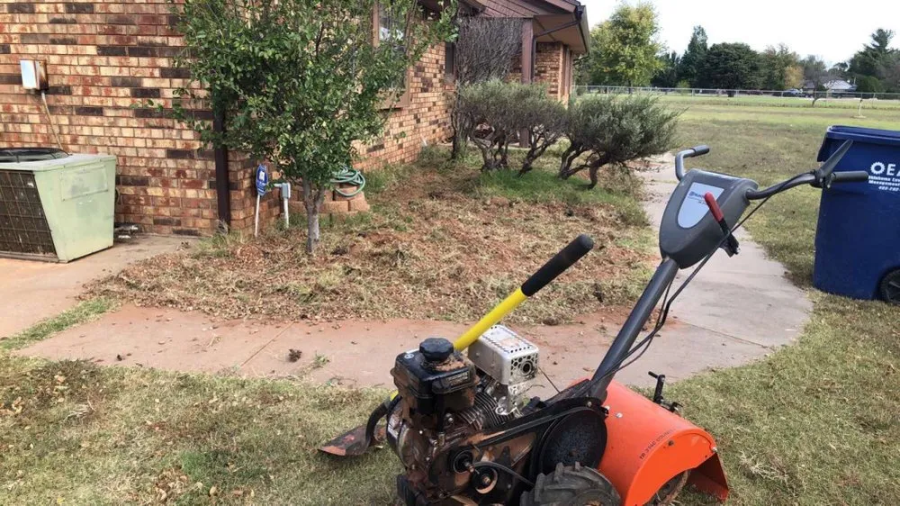 Top-rated lawn care service experts serving Mustang, OK - Darrow landscapes