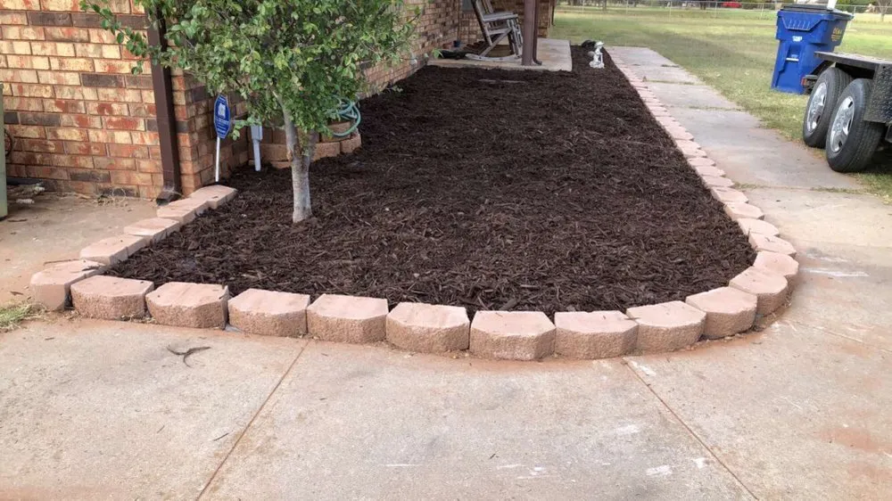 Affordable lawn care service in Mustang, OK - Darrow landscapes