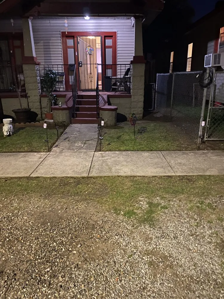 Professional lawn care service in New Orleans, LA by Darryl’s LawnCare