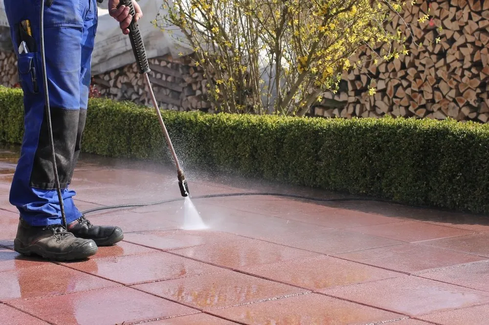 Trusted residential landscaping experts serving Charlotte, NC - D&A's Pressure Washing & Lawn Care