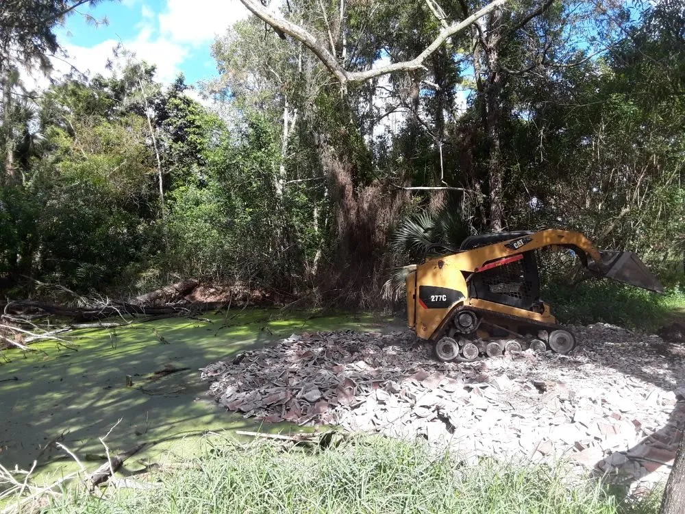 Top-rated landscape installation in Loxahatchee, FL by Das Trucking International