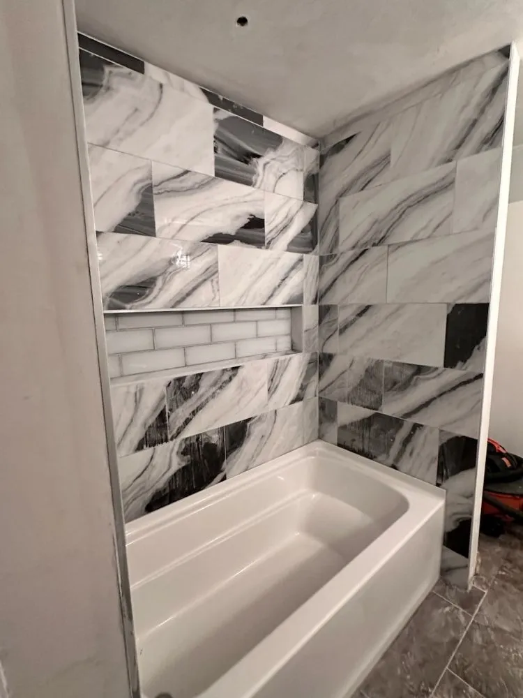 Top-rated lawn care service in Barrington, RI - Dasilva Property Management