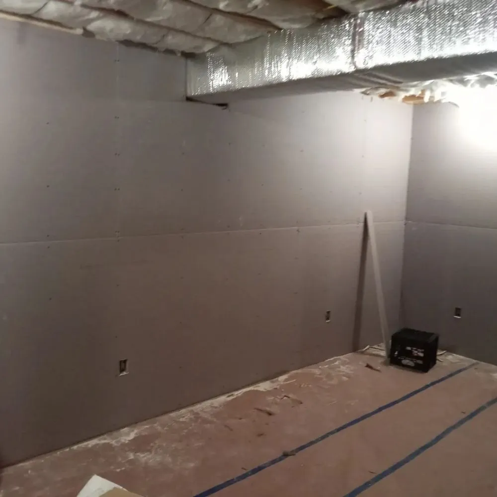 Top-rated yard maintenance experts serving Barrington, RI - Dasilva Property Management