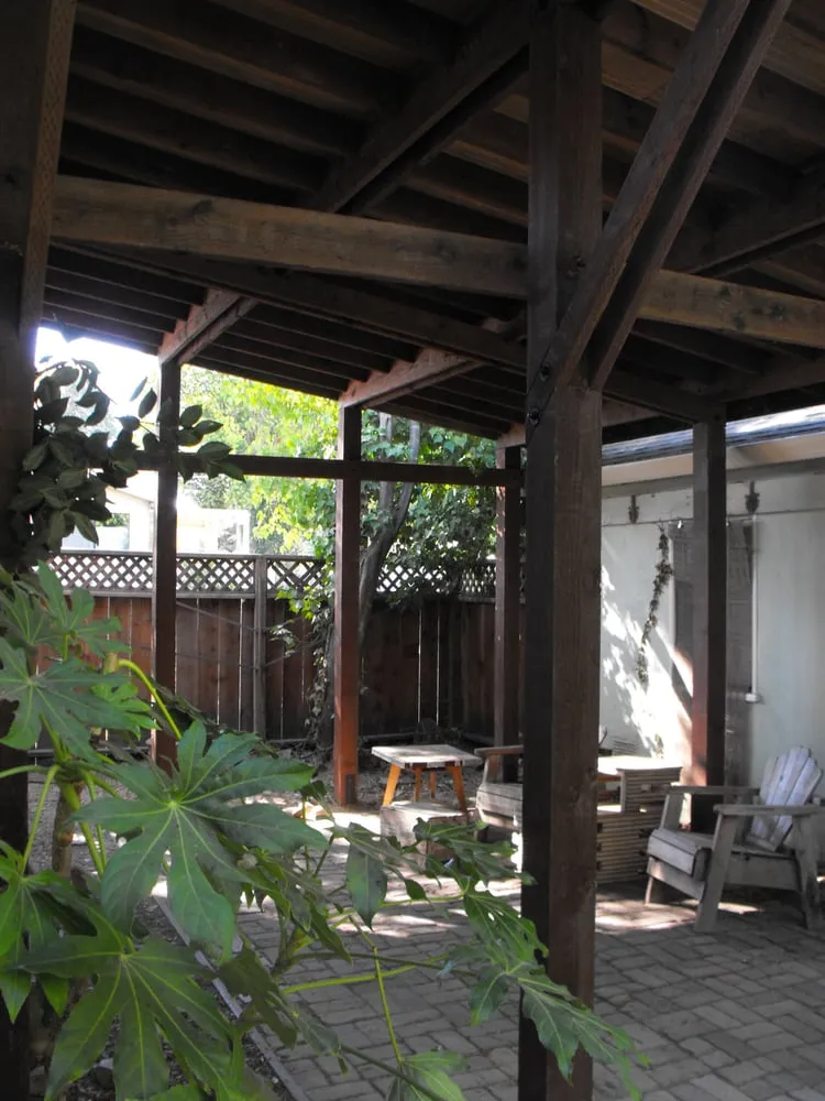 Expert yard maintenance for outdoor upgrades across Emeryville, CA - Datura Designs