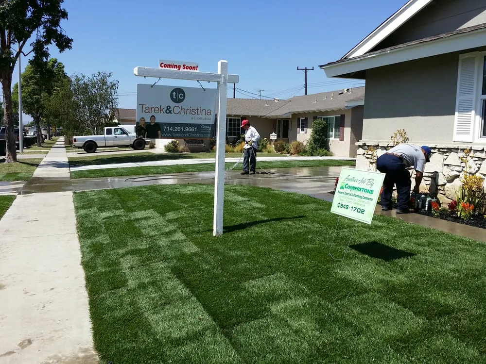 Custom landscaping services experts serving Huntington Beach, CA - Dave and Sons Landscaping and Bobcat Services