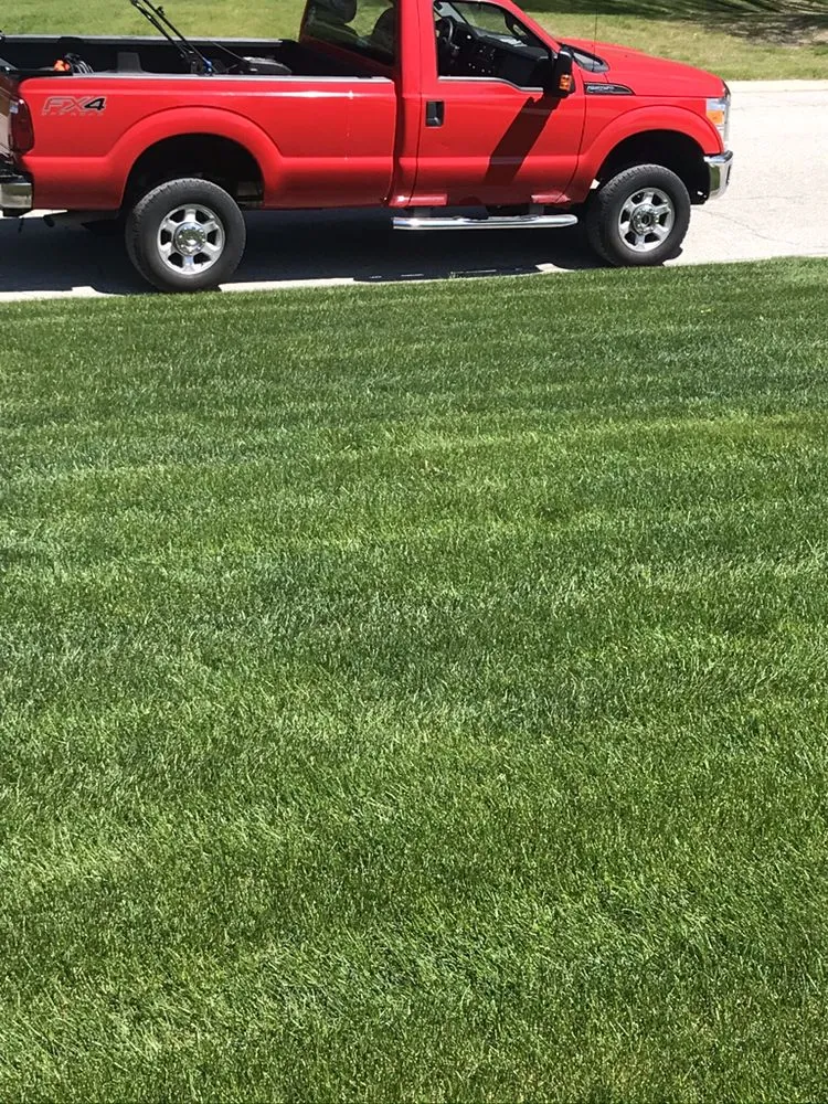 Professional residential landscaping experts serving Elkhart, IN - Dave Gunn Lawn Service