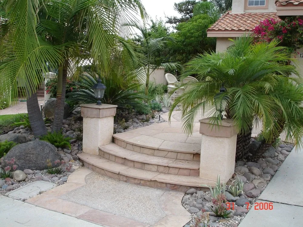 Affordable lawn care service with custom design in San Diego, CA by Dave Suda Landscape