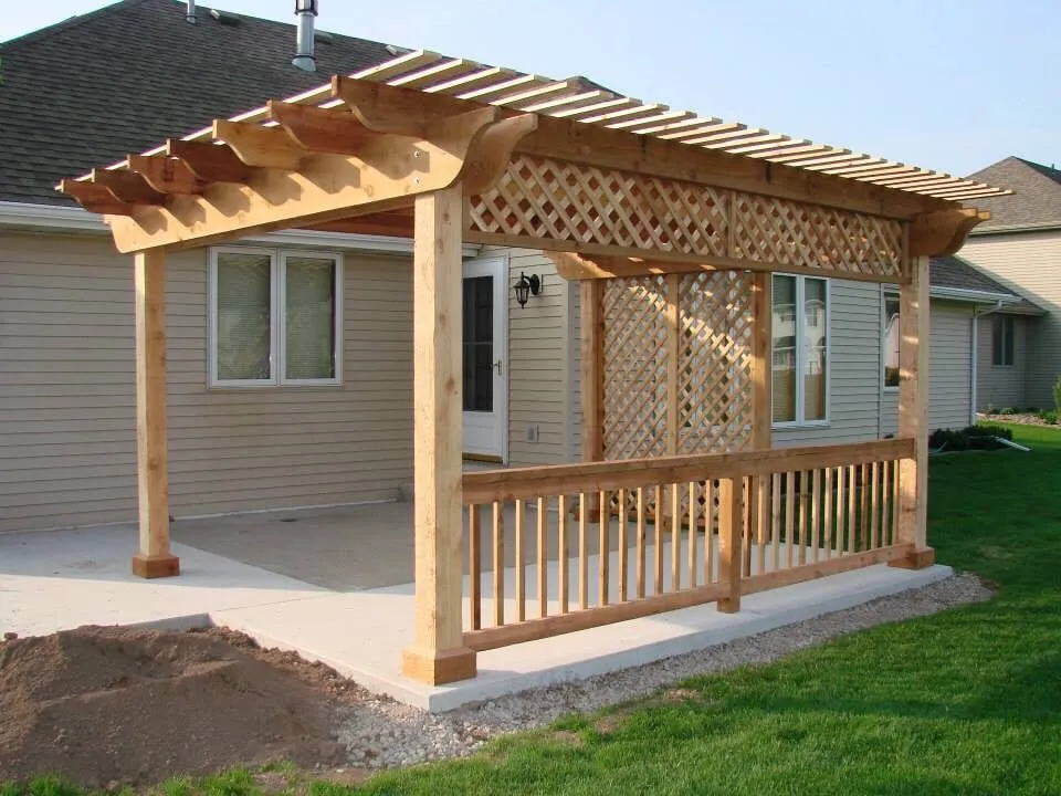 Professional landscape installation for year-round maintenance across Green Bay, WI - Dave Van Rite Construction