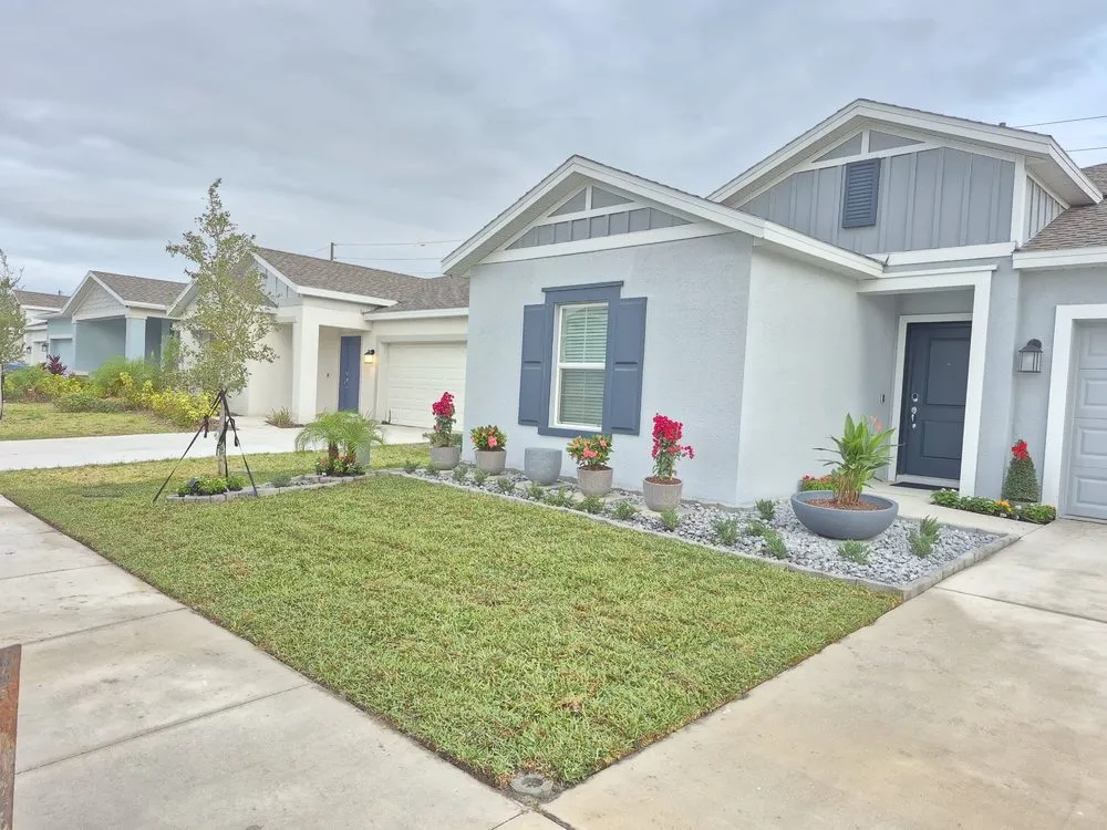 Local residential landscaping in Davenport, FL by Davenport Green