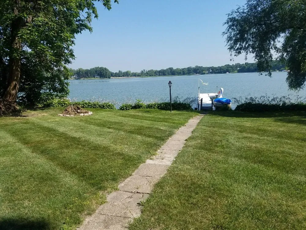 Top-rated landscape installation for year-round maintenance across St Paul, MN - Dave's Green Thumb Lawn Care