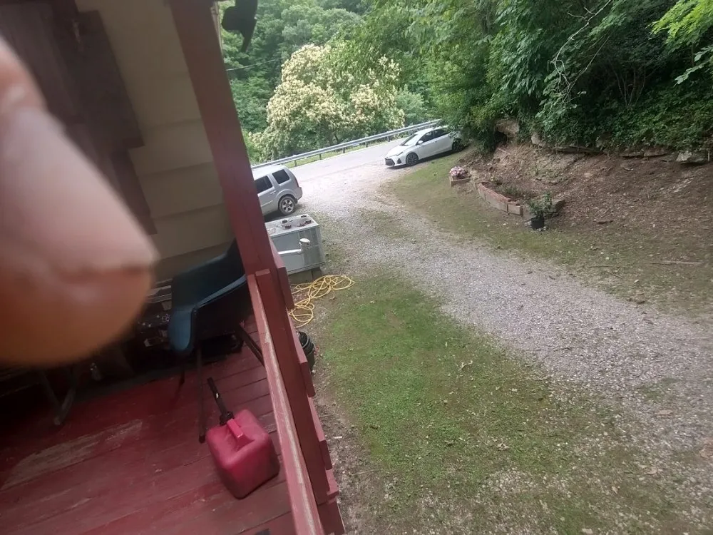 Custom yard maintenance in Hyden, KY - Dave's Landscape & Lawn