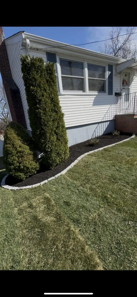 Custom landscape design near you in Lynn, MA by Dave’s Landscaping & Masonry
