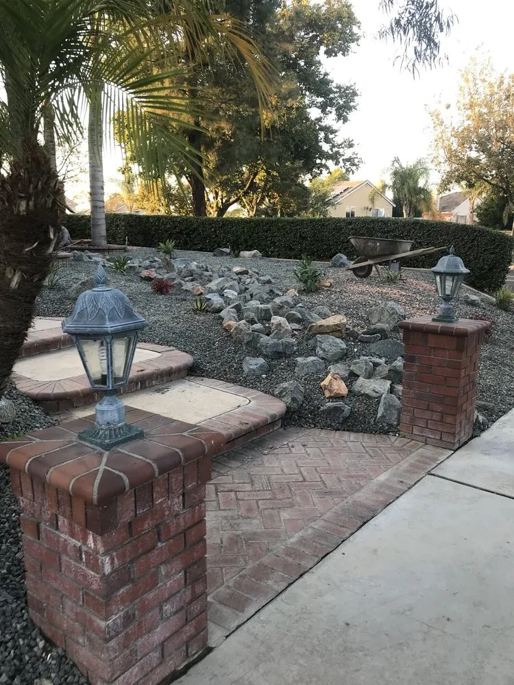 Professional lawn care service in Perris, CA - Daves Landscaping & Sprinkler
