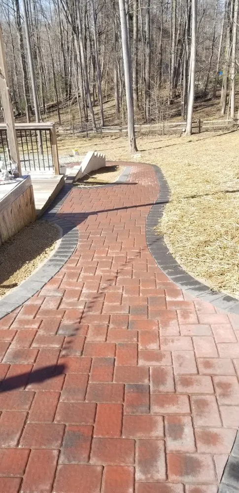 Reliable yard cleanup service in Highland Beach, MD - Dave’s Landscaping