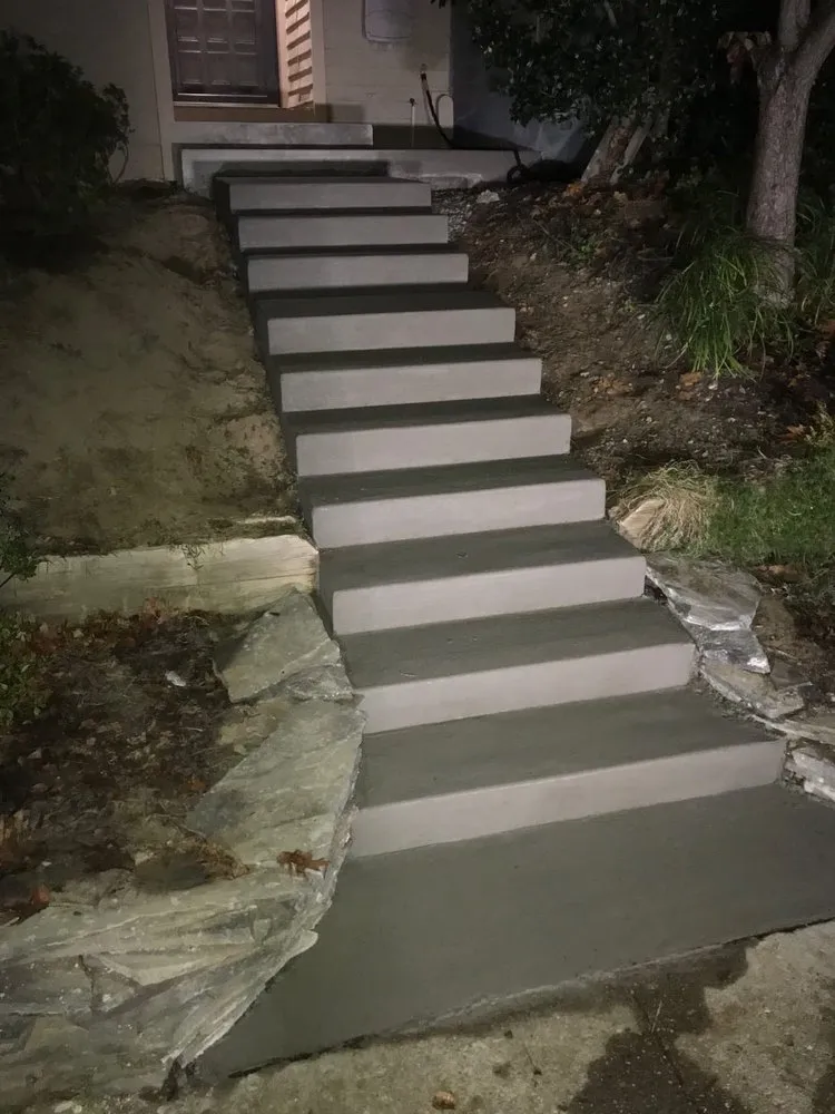 Professional garden landscaping in Highland Beach, MD by Dave’s Landscaping