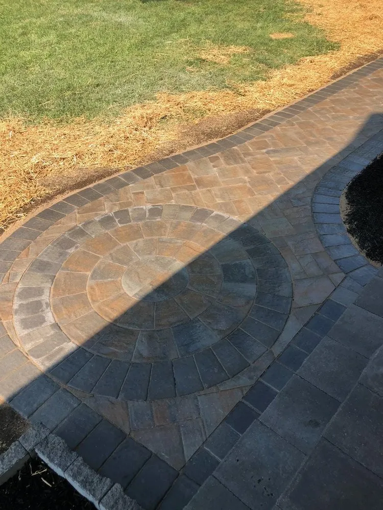 Custom residential landscaping experts serving Highland Beach, MD - Dave’s Landscaping