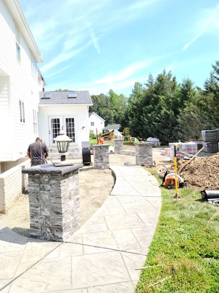 Professional yard maintenance in Highland Beach, MD - Dave’s Landscaping