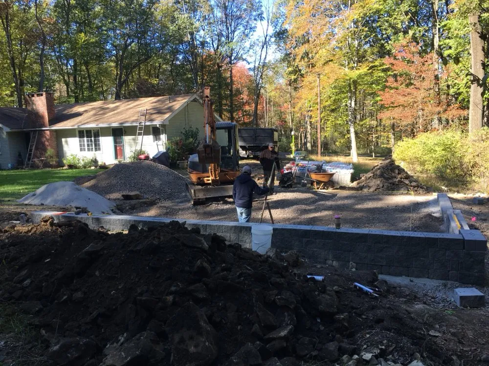Custom landscape installation in Lebanon, NJ by Dave's Landscaping