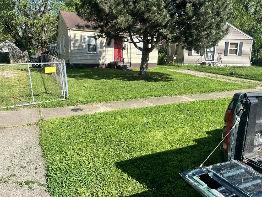 Local yard cleanup service in Louisville, KY by Dave’s Lawn Care and Handyman Services