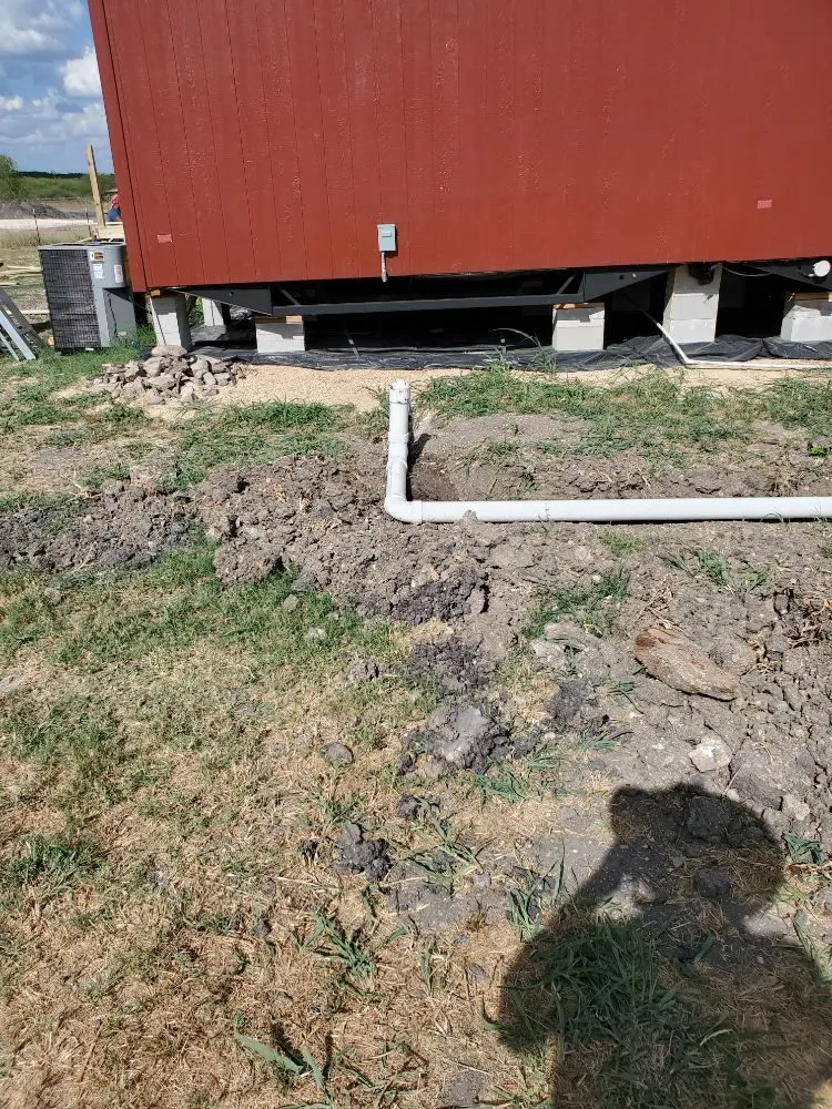 Top-rated lawn care service for year-round maintenance across Weslaco, TX - Dave's Lawns & Landscaping