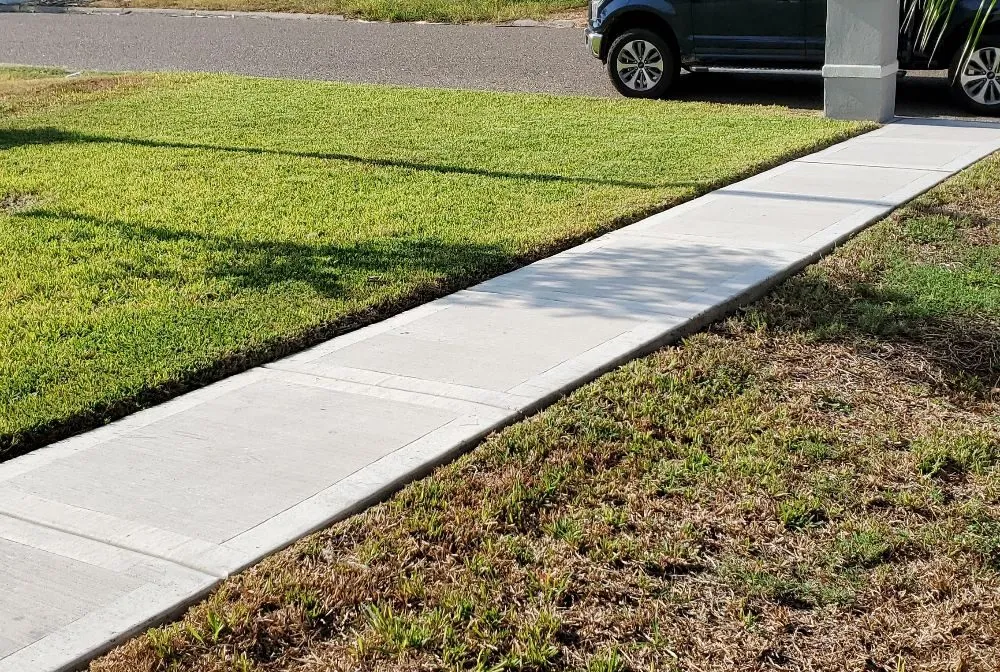 Professional yard maintenance for homes in Weslaco, TX by Dave's Lawns & Landscaping