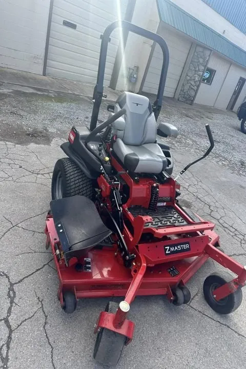 Custom yard cleanup service experts serving Clarksville, TN - Dave's Small Engines