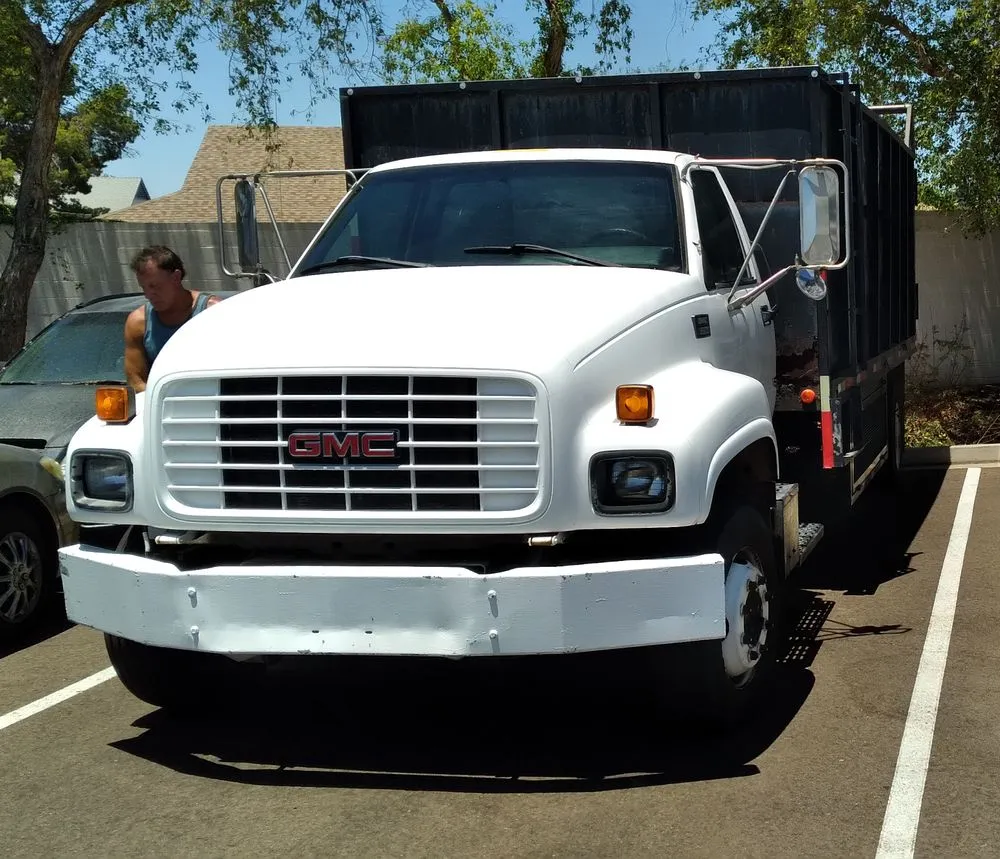 Trusted residential landscaping with custom design in Glendale, AZ by Dave's Tree Service