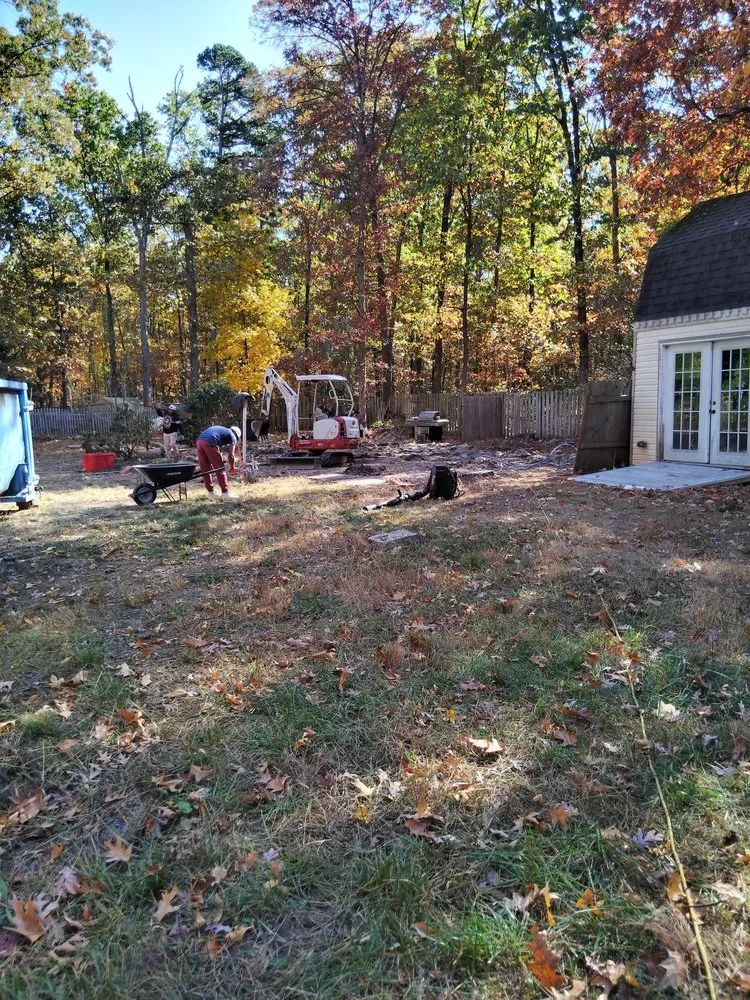 Reliable lawn care service experts serving Norristown, PA - David Contreras Landscaping